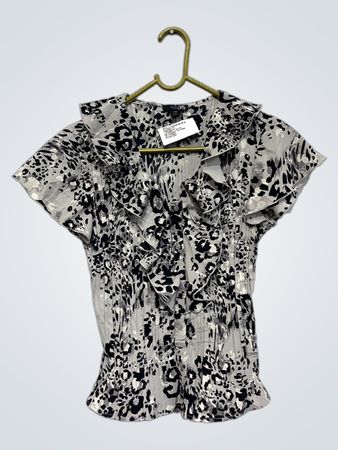 East 5th Petite Ruffle Bluse