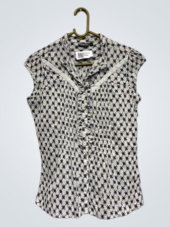 Vorhersage ärmellose Bluse