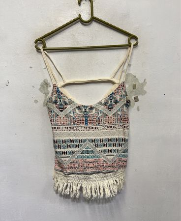 Pull & Bear Damen Boho Print Cami Top mit Fransen