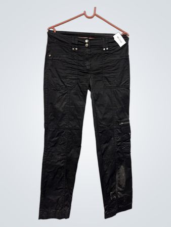 Schwarze Cargo-Hosen