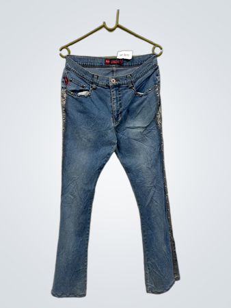 Stone Niedrig geschnittene Jeans mit Nieten