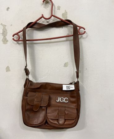 JGC Braune Leder Schultertasche