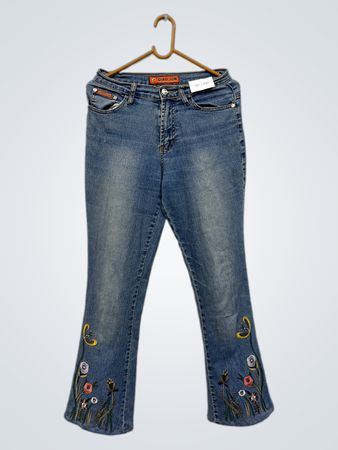 QIAO JUN bestickte Schlagjeans