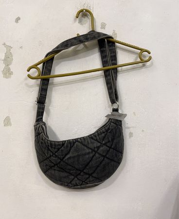 Gestepptes Denim Schultertasche