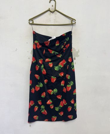 Mica Strawberry Print Strapless Dress