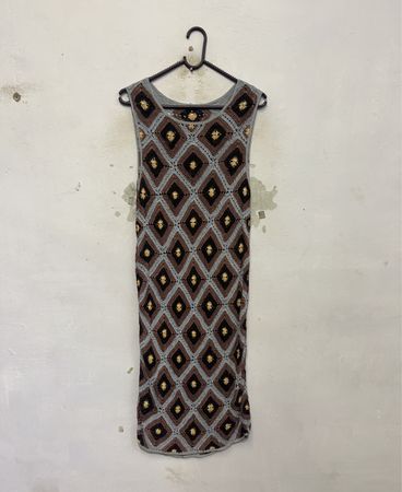 Gehäkeltes Diamantmuster ärmelloses Maxikleid