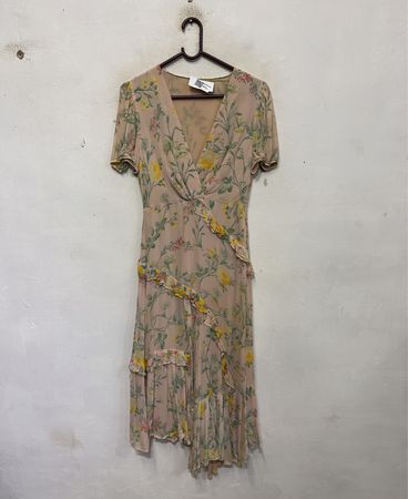 Rosa Blumendruck-Midikleid mit Rüschen