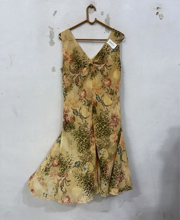 Blumenmuster V-Ausschnitt Kleid