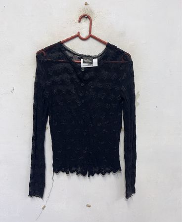 Augen-Make-up Black Lace Button-Up Top