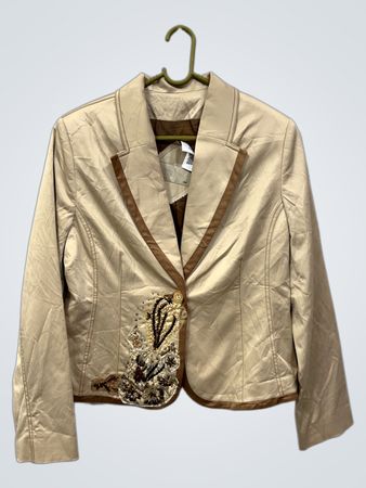 ArmaCool Damen Beige Blazer mit Verzierung