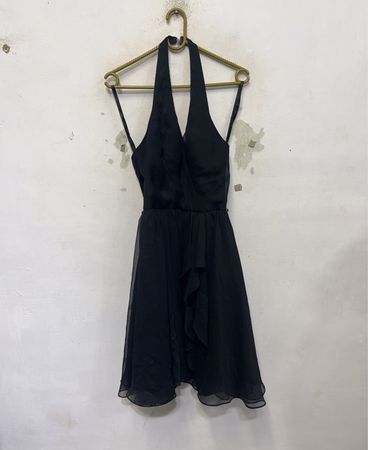 Angelina Accenda schwarzes Neckholder-Kleid