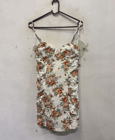 Florales gerafftes Minikleid