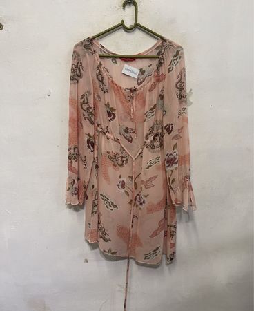 ette lou Pink bedrucktes transparentes Kleid
