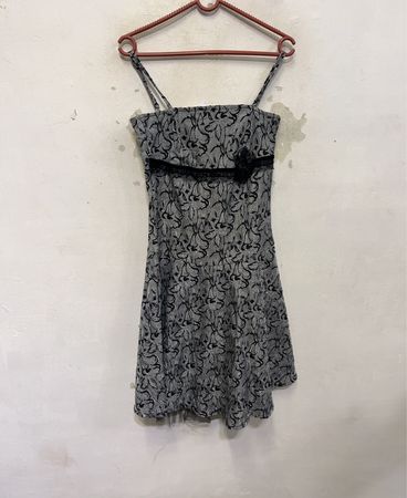EMOTION COLLECTION Kleid mit grauem Blumenmuster