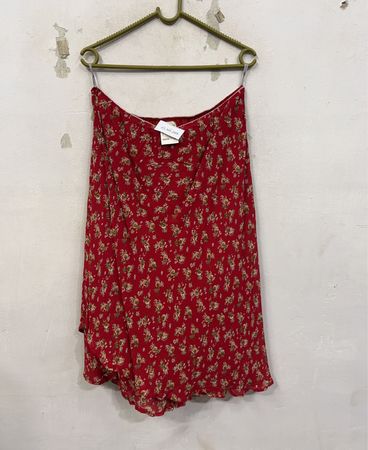 Brookshire roter Midirock mit Blumenmuster