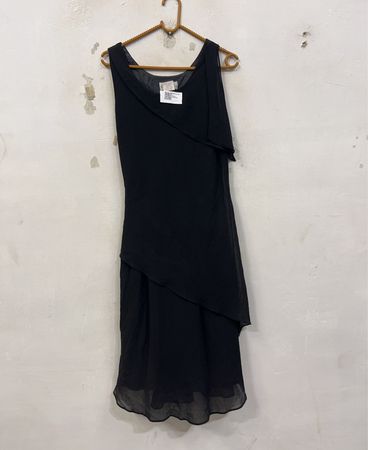 Ultra Dress New York Schwarzes ärmelloses asymmetrisches Midikleid