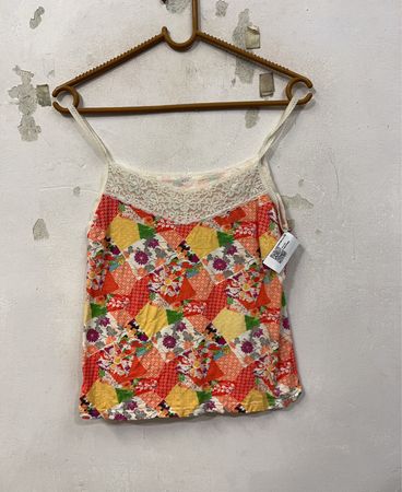 Patchwork-Blumen-Trägertop mit Spitzenbesatz