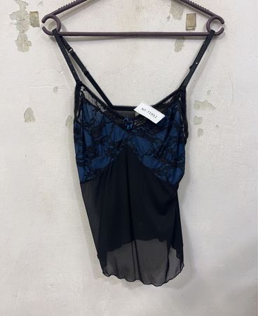 MIRIALE Luxus-Damen-Spitzen-Camisole in Blau und Schwarz