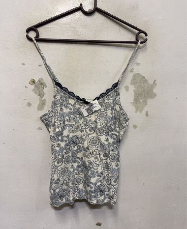 Queentex Damen-Paisley-Print Spaghetti-Top mit Spitzenbesatz