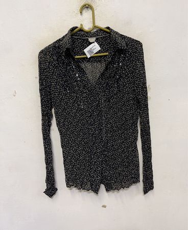 Esprit Damen schwarze Bluse mit floralem Muster und Knopfleiste