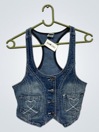 Jeansweste mit Herz-Taschen
