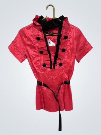 Kula Collection Rotes Blusenhemd mit Rüschen, Knöpfen und Gürtel