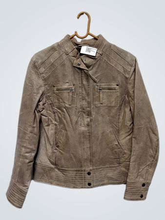 Braune Lederjacke