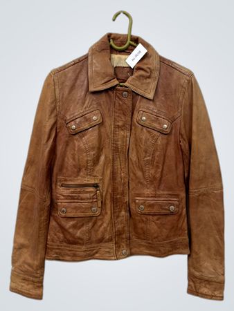 Braune Lederjacke
