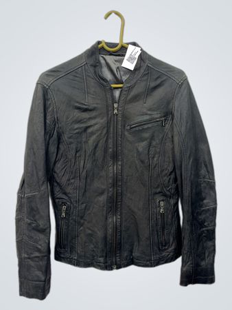Schwarze Kunstlederjacke mit Reißverschluss