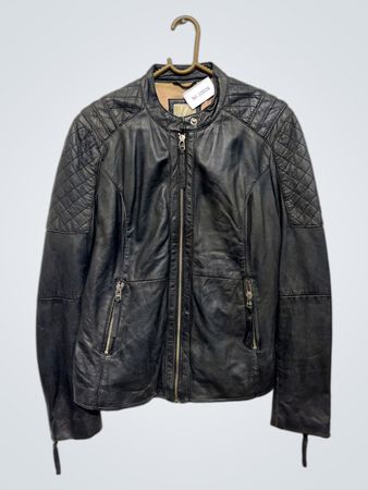 Schwarze gesteppte Lederjacke