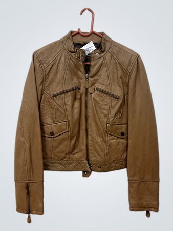 Braune Lederjacke