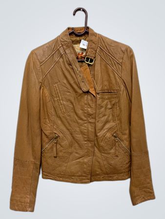 Stradivarius Echtleder Premium-Qualitätsjacke
