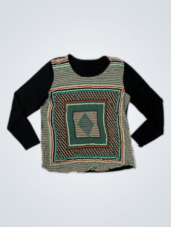 Long Sleeve Shirt with Geometric Pattern