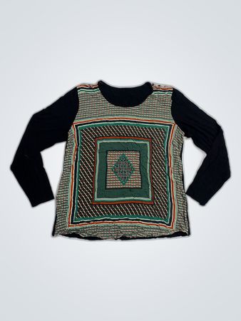 Long Sleeve Shirt with Geometric Pattern