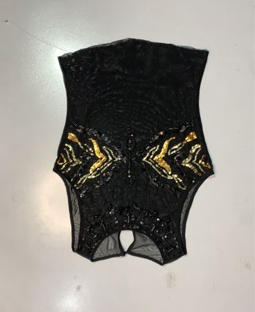 Body en maille noir orné de sequins