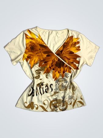 Cremetop mit Sonnenblumen-Grafik