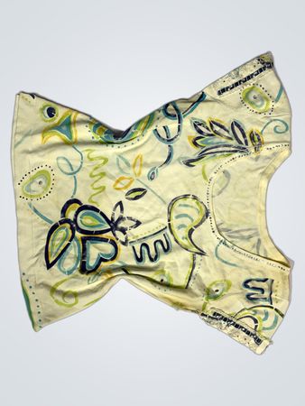 Gelbes T-Shirt mit Blumenmuster