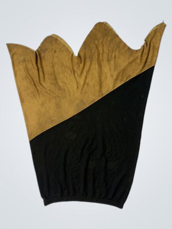 Zweifarbige braune und schwarze Kleidung