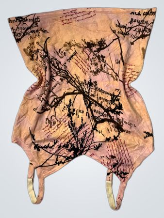 Rosa und gelbes Grafikdruck-Top