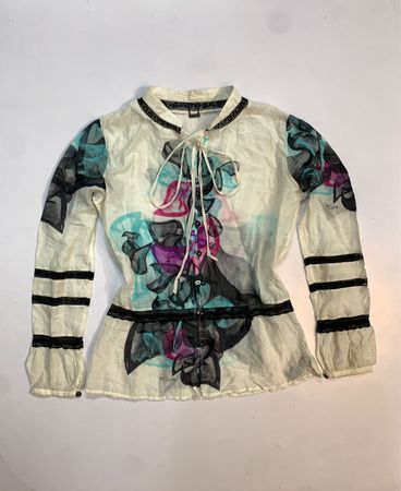 Blusa Transparente com Estampa Floral e Borda Preta