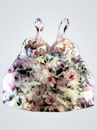 Blumenkleid im Slip-Stil
