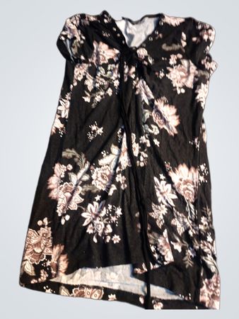 Laura Scott Schwarzes Blumenmuster Kleid