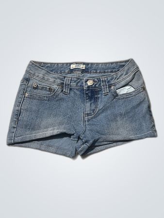 A Wear de Claire Denim Shorts
