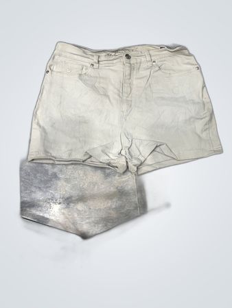 Anna Kao Grey Shorts