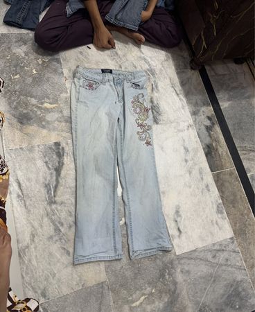 Angels hellblau gewaschene bestickte Jeans