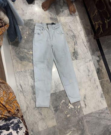 Silver Tab Mom Jeans