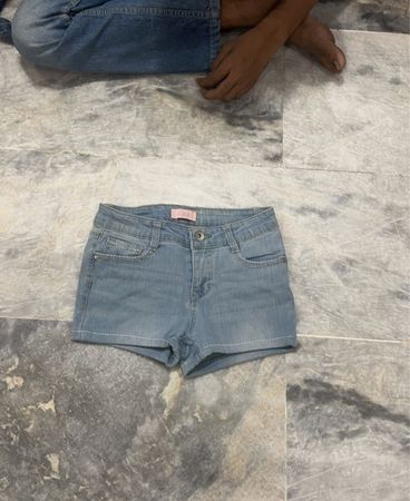 SQUARE Denim-Shorts