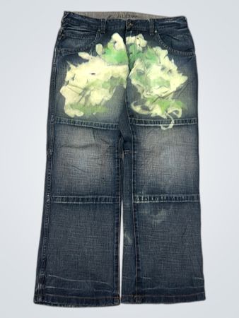 ALLOW Jeans mit grünem Grafikdruck
