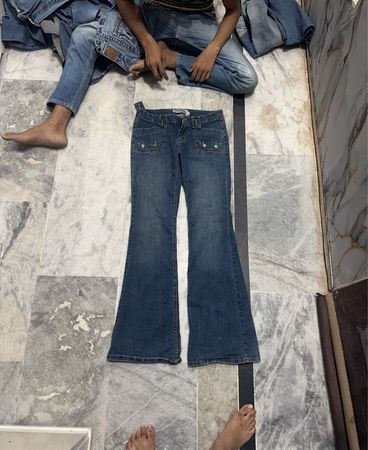YMI ausgestellte Jeans