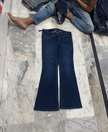 American Eagle Flared Jeans